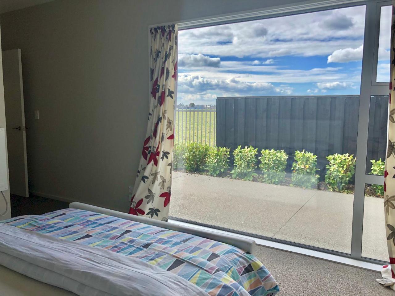 Lovely, Sunny, Home Sweet Home Christchurch Exterior photo
